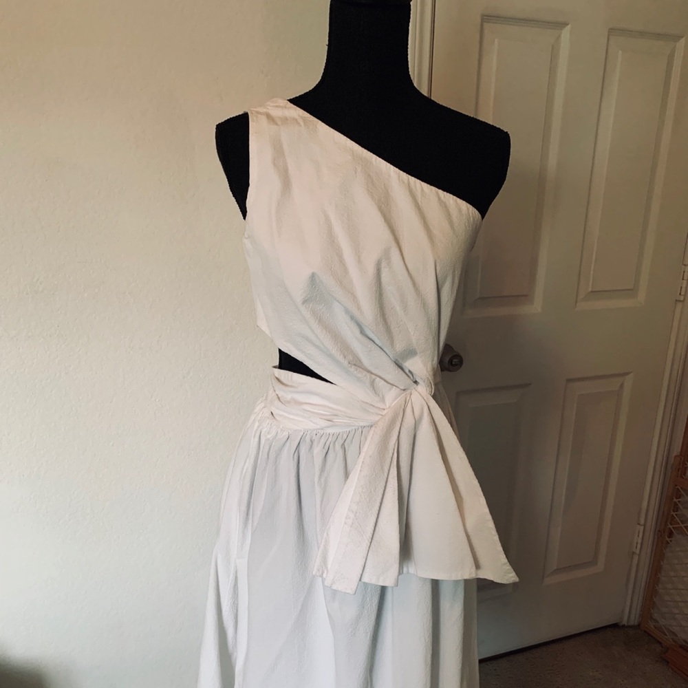 H&M White One Shoulder Midi Dress